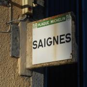 63710 Village de Saignes sur D5 (1)