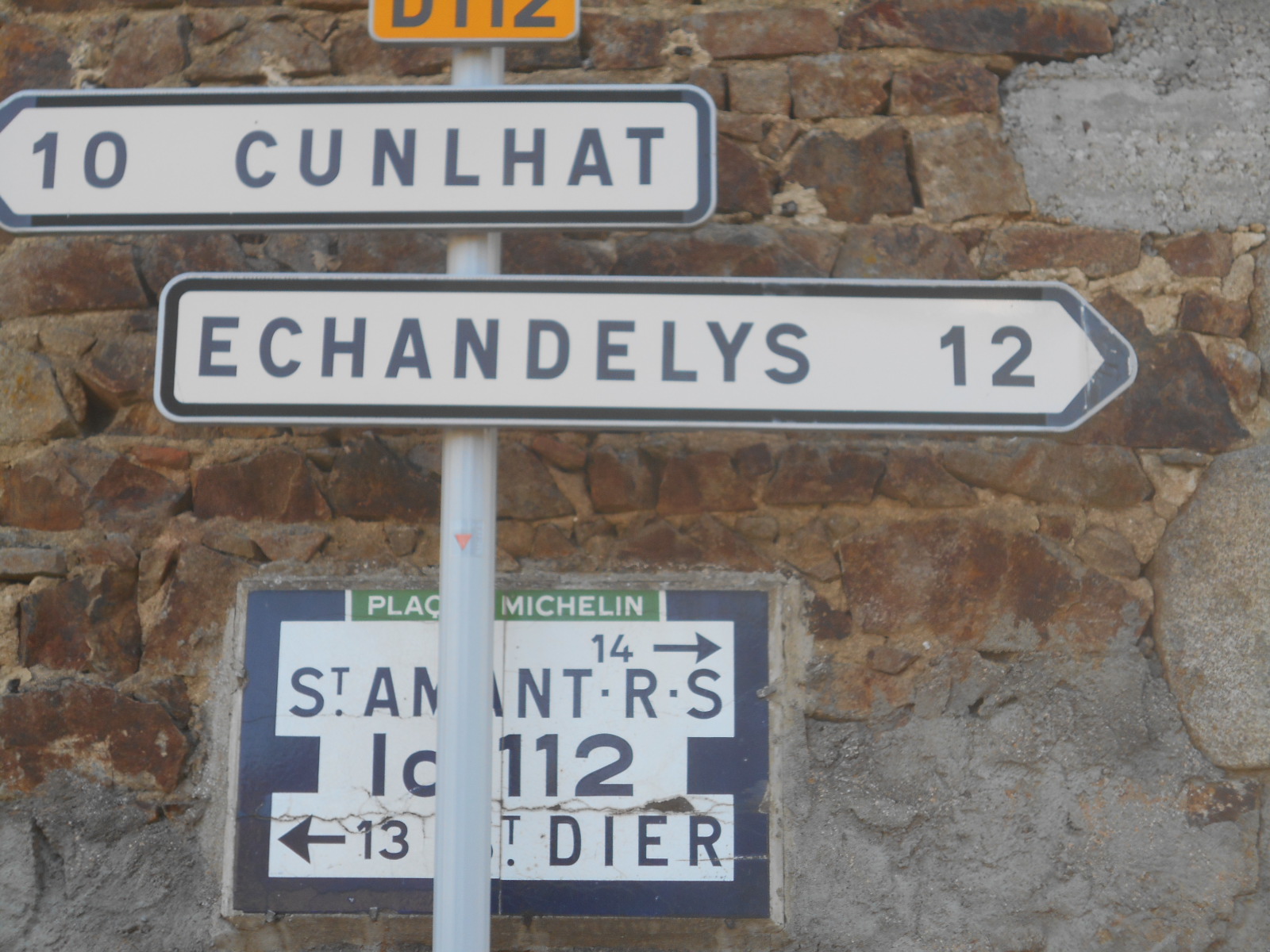 63590 Auzelles (4)