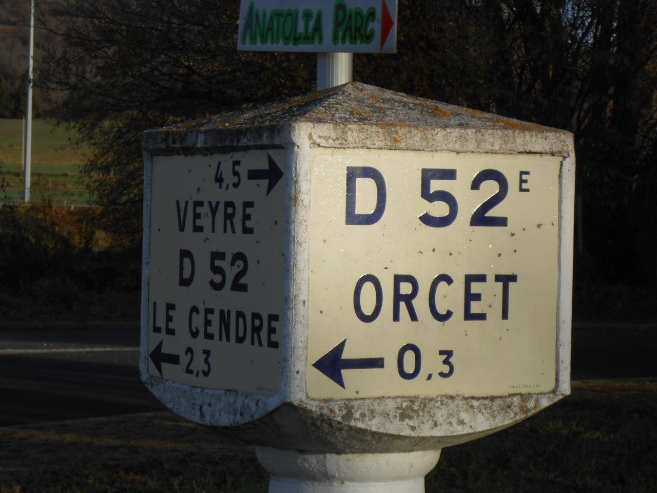 63670 Entrée commune d'Orcet (2)